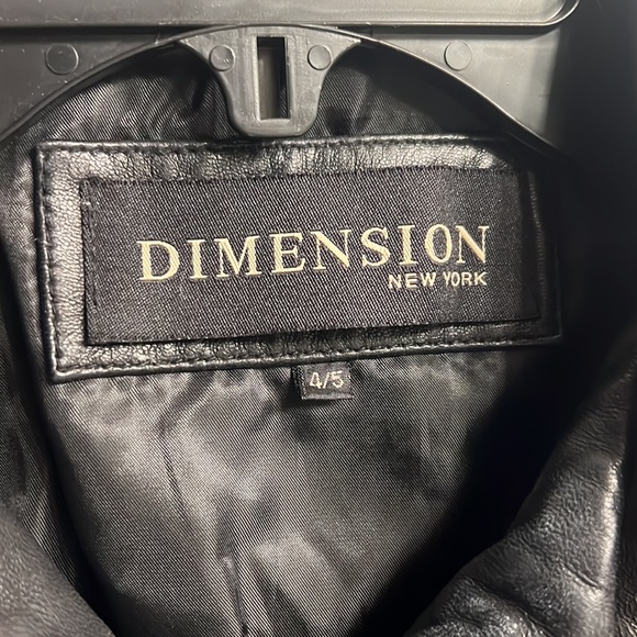 Leather bomber jacket - Picture 2 of 7